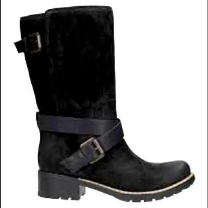 NWT Clarks Suede Lallana Beat Black Boots